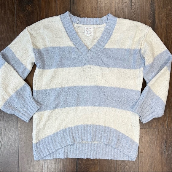 Hippie Rose striped V Neck sweater SZ LG - Picture 2 of 5